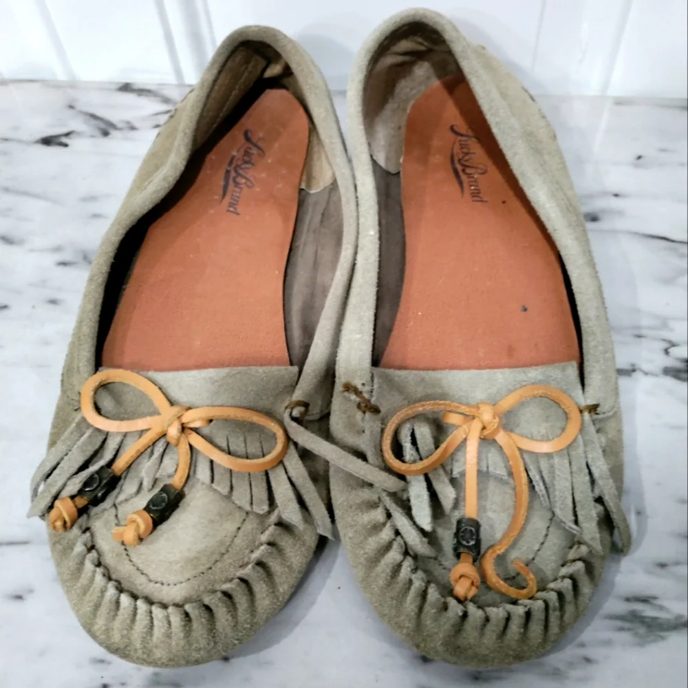 Lucky Brand tan driving moccasins women's size 9